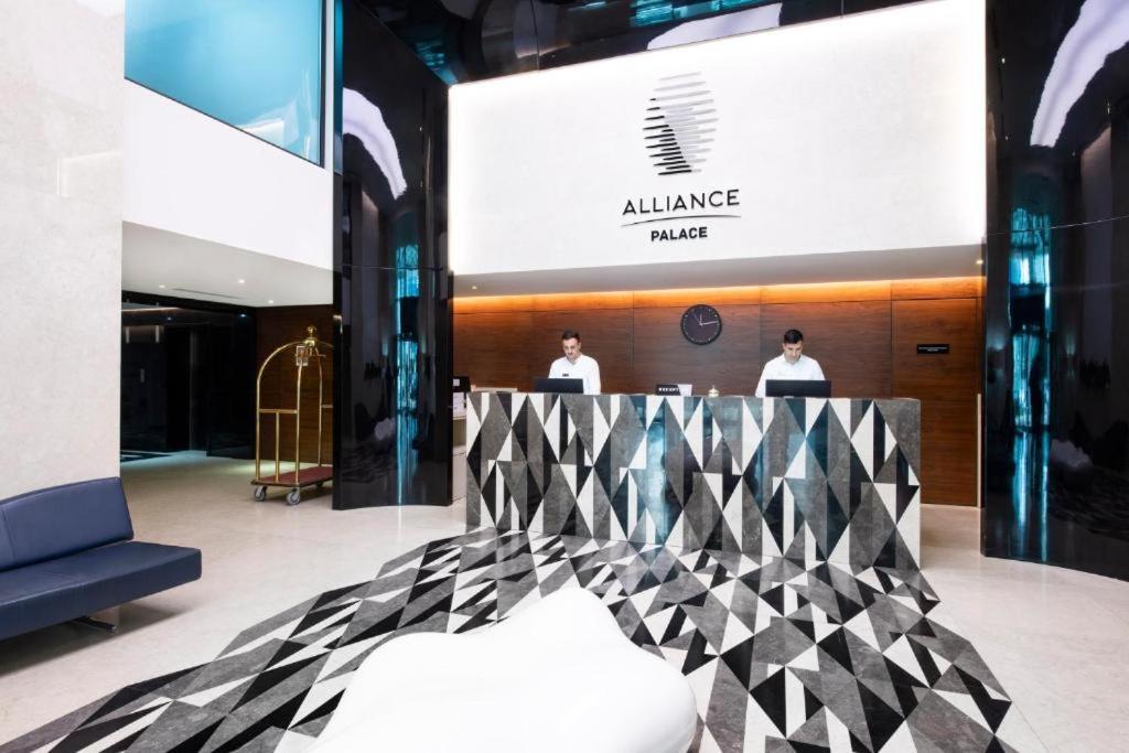Premium - The Star Of Palace * 巴统